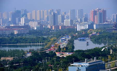 11、宜居宜業(yè)宜游生態(tài)城市建設(shè)邁上新臺(tái)階。（潘泉 攝）DSC_8838.JPG