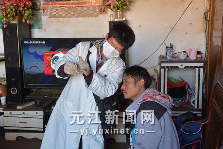 奔走在抗“疫”路上的鄉村醫生：我是村醫，更是一名黨員！ (3)