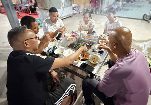 “美食 文體旅”助力玉溪服務(wù)消費(fèi)2.jpg