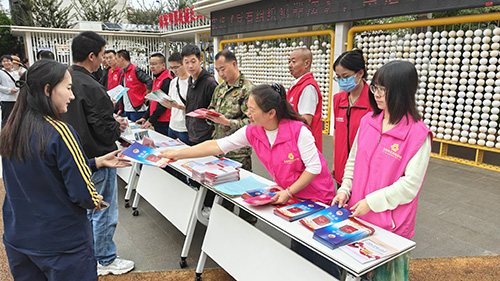 江川區開展國防教育與網絡安全集中宣傳.jpg 江川區開展國防教育與網絡安全集中宣傳.jpg