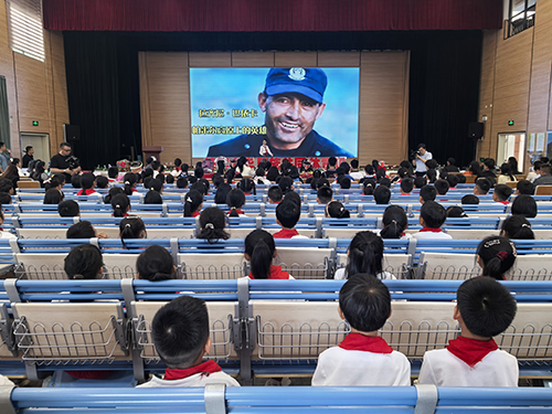 鑄牢中華民族共同體意識.jpg