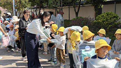 “鄉村兒童守護計劃”守護孩子茁壯成長.jpg “鄉村兒童守護計劃”守護孩子茁壯成長.jpg