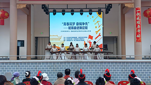 百姓登臺當主角 鄉(xiāng)土文化綻芳華.jpg