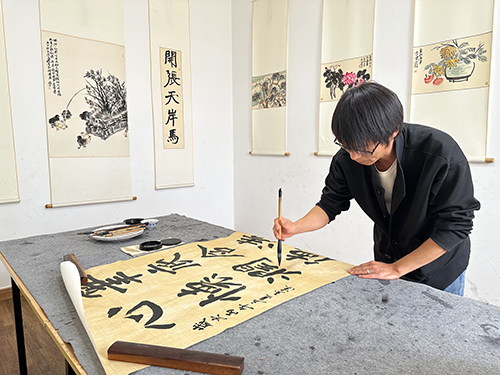 李興：在鄉村深處打造文化“桃花源”.jpg