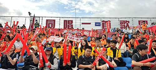 中超公益看臺迎來新就業(yè)群體代表.jpg